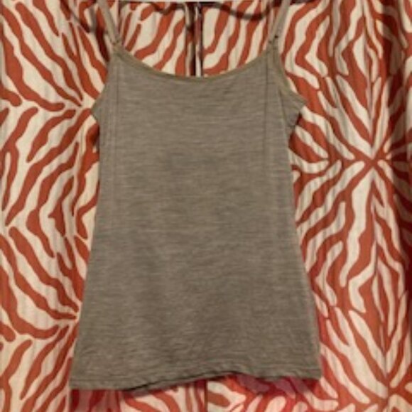 Icebreaker 100% soft Merino Wool Blend Layering Tank, Unique design on Tan, sm - Picture 2 of 7